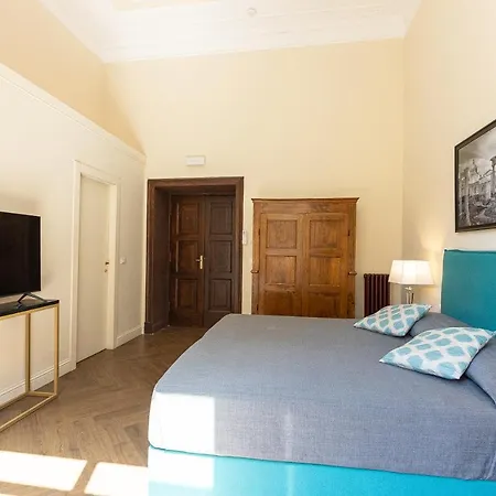 Spa Apartment Via Barberini Rome Exterior photo
