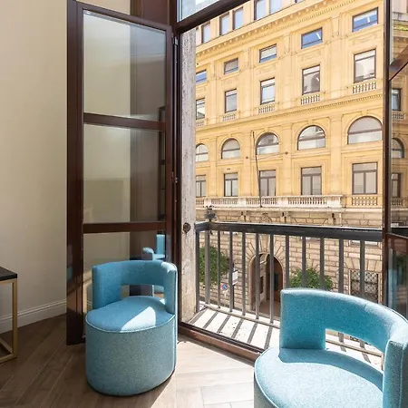 Spa Apartment Via Barberini Rome Exterior photo